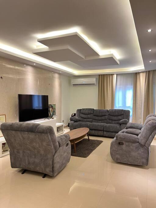 Apartment Modern New Cozy And Comfortable Cairo